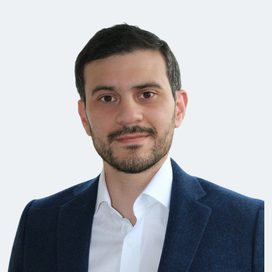 Portrait of Juan Camilo Ramírez, CPO of Glow Mobility